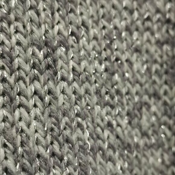 Grey Turtleneck with Metallic Thread Accent Throughout Size XLP EUC #177 - Picture 2 of 7